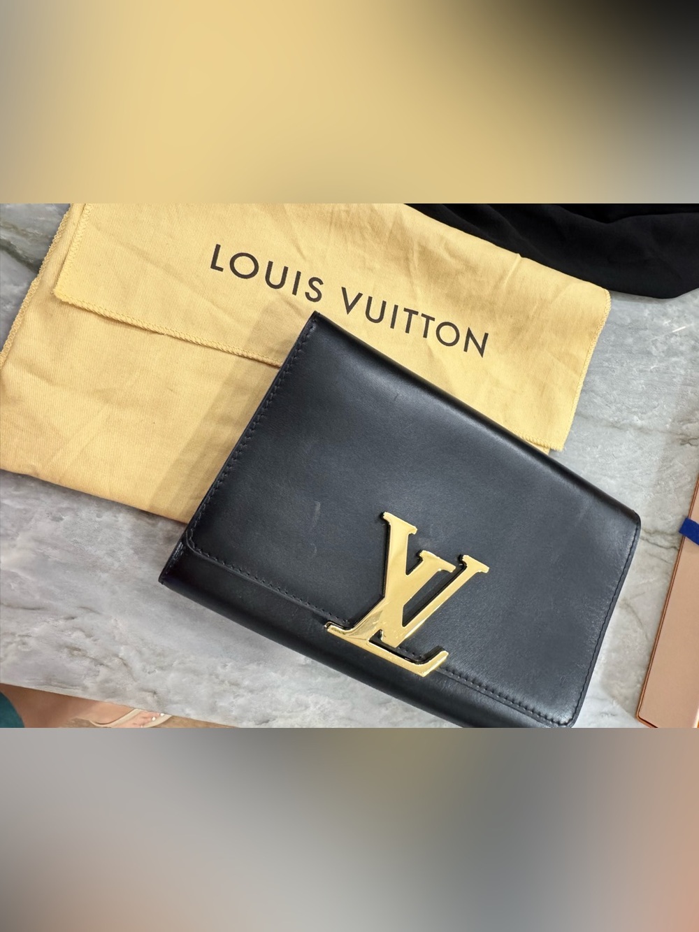 Authentic Louis Vuitton Chain Louise GM Black Leather Gold Chain